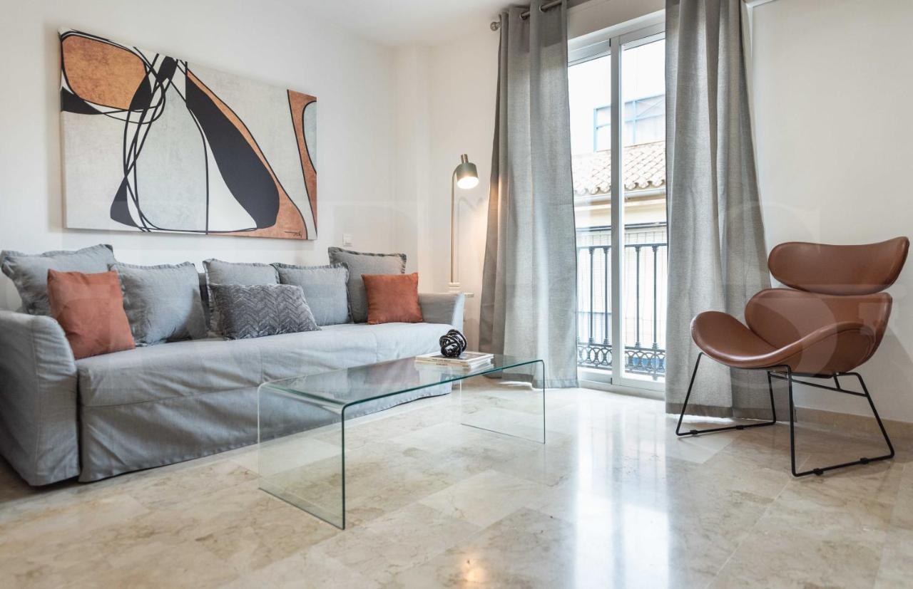 Lovely Duplex With Private Parking Near City Center By Rems Malaga Exterior photo